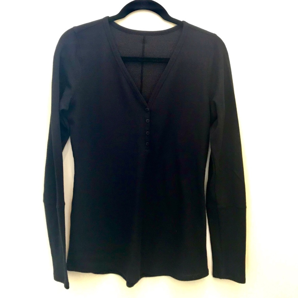Lululemon Close Call Henley